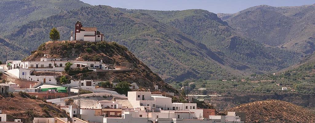 The picturesque villages of the Granada Alpujarra that you can visit from Granada
